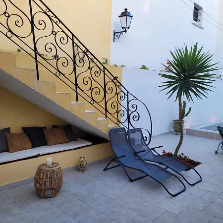 Le Soleya - Centre Village - Piscine - 2 Pers * Bessan